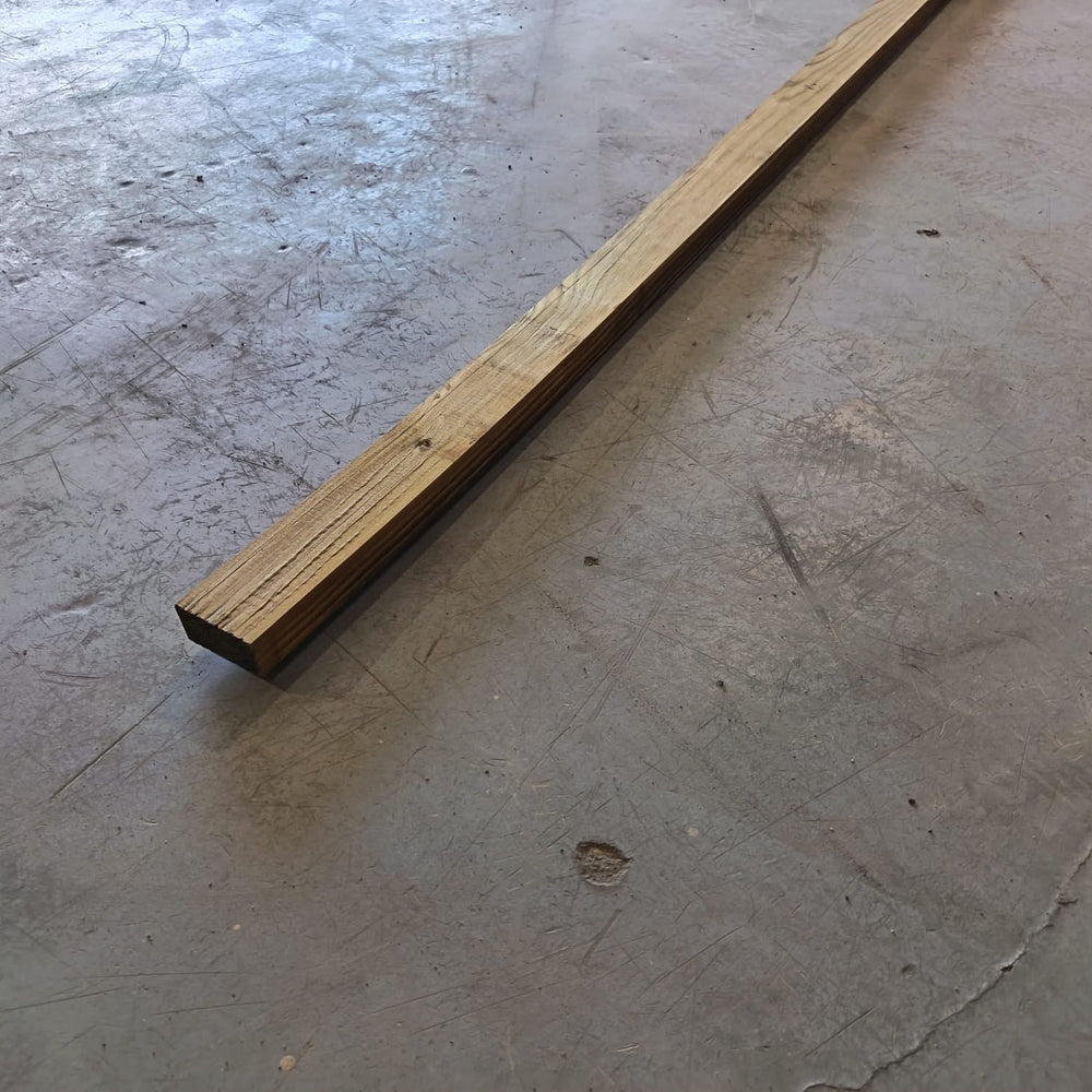 Liteau pin imprégné vert classe 4 raboté - 25x47 - L=2,5m
