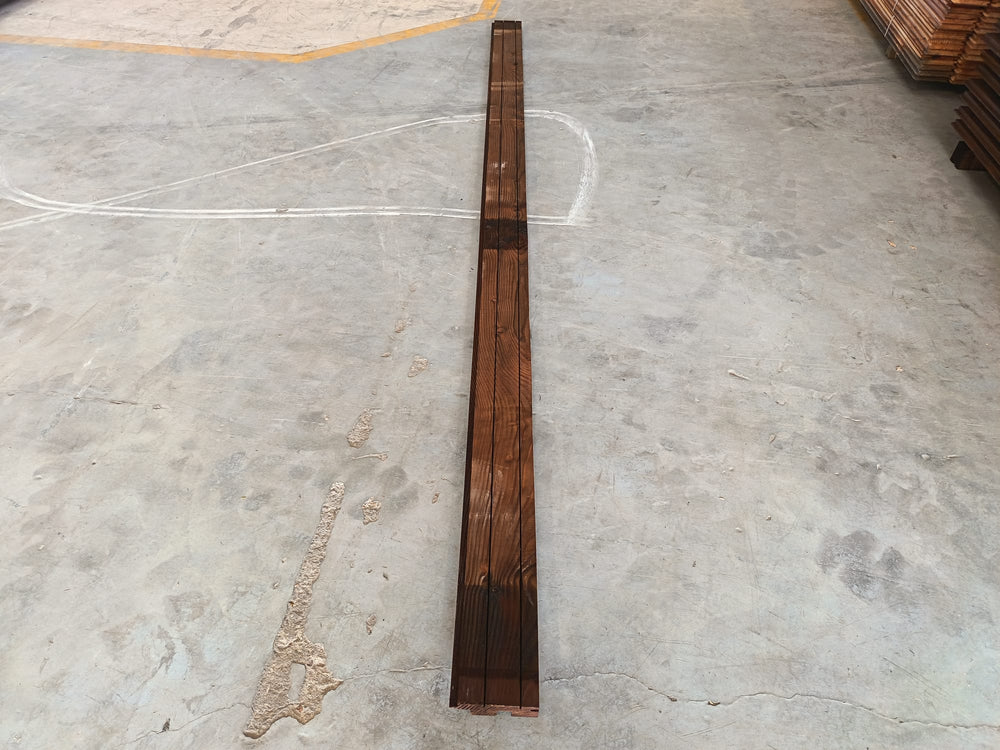 Bardage douglas marron classe 3 faux-claire-voie (profil Vibrato XL) - 44x135 - L=3,3m