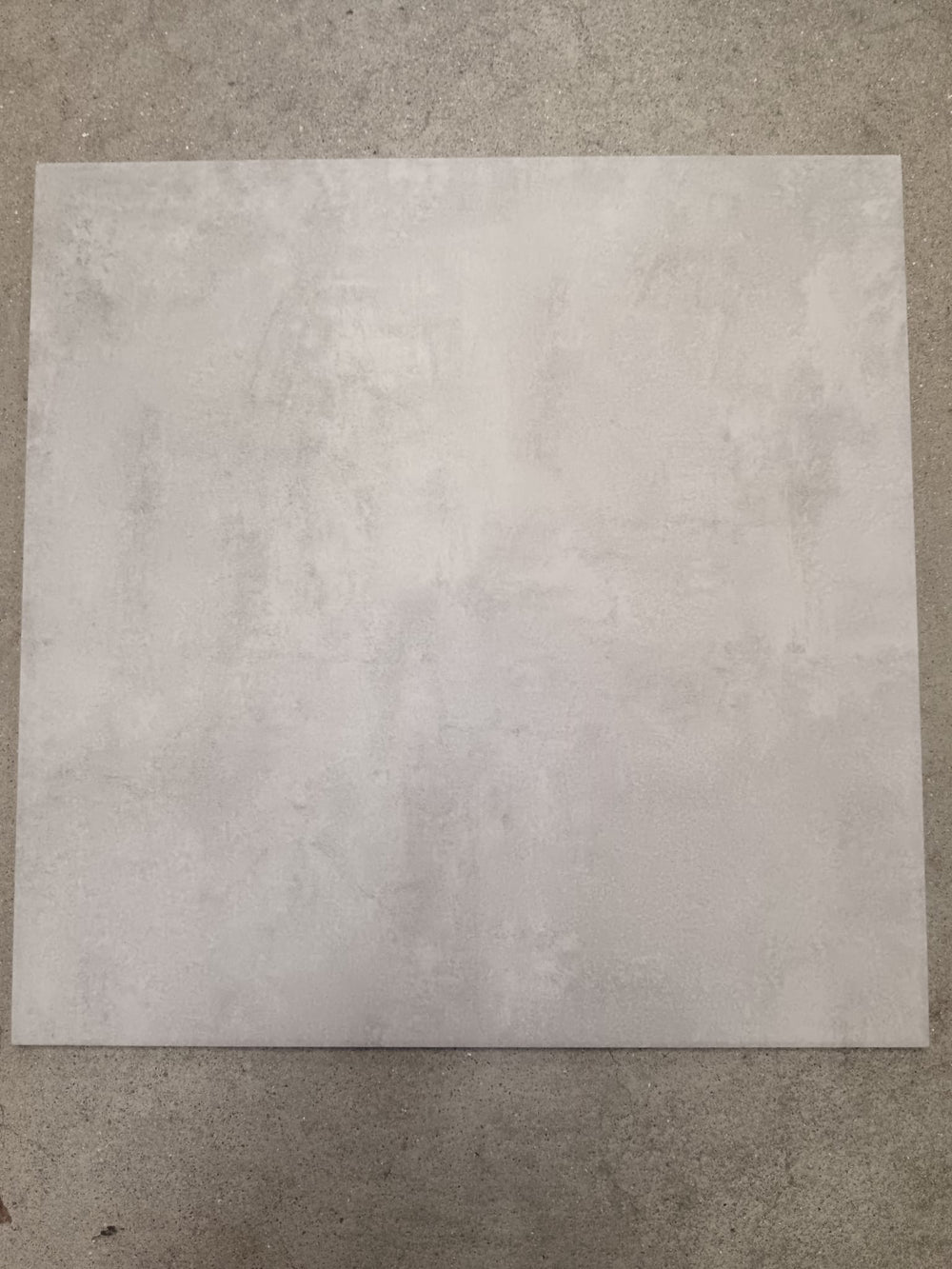 Carrelage grès cérame - Estate couleur gris R52 - 45x45cm - Ep=8mm - Parefeuille Provence