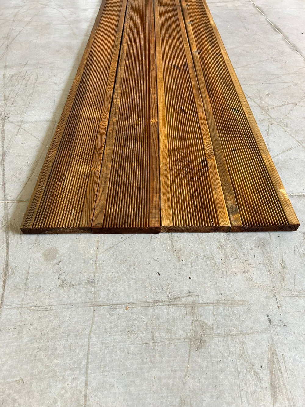 Lame de terrasse pin classe 4 Tarano - 24x145 - L=2,50m