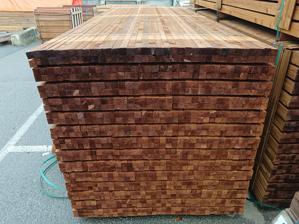 Tasseau douglas classe 3 marron - 30x30 - L=3m