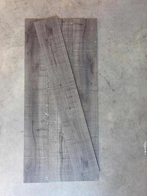 Dalle PVC gris - 1200 x 180 mm - à coller