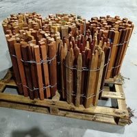 Ganivelle bois massif bois exotique rouge - hauteur 50 cm - L=5m - non appointée (ecart 6/7 cm)