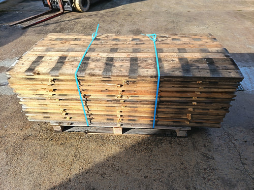 Planche resineux bois massif - 22 x 75 - L=1.6m (brut de sciage)