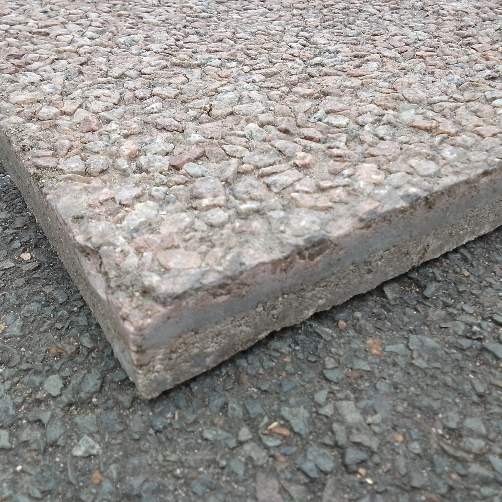 Dalle gravillonnée rose - 400 x 400 x 30 mm
