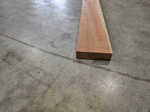 Planche exotique bois massif - 20 x 65 - L=2.5m (raboté 4 faces)