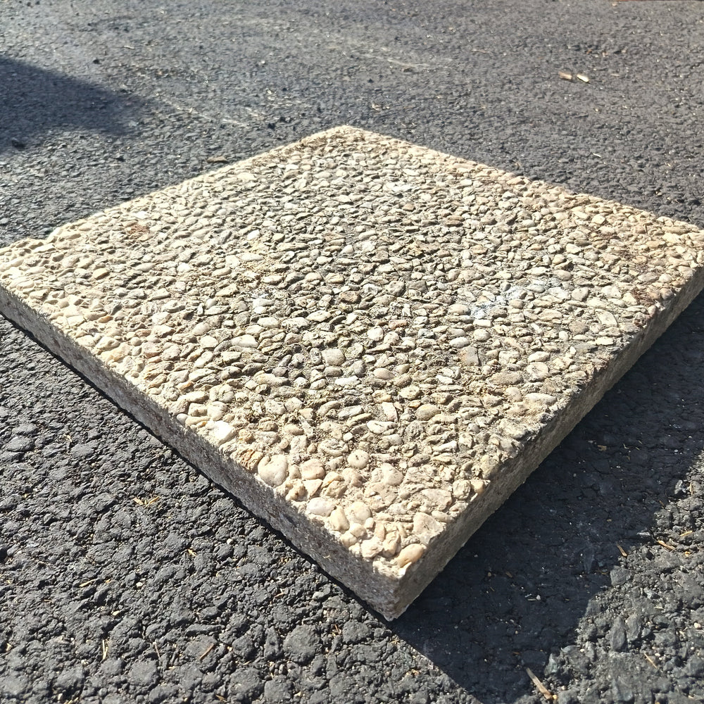 Dalle gravillonnée beige - 400 x 400 x 35 mm