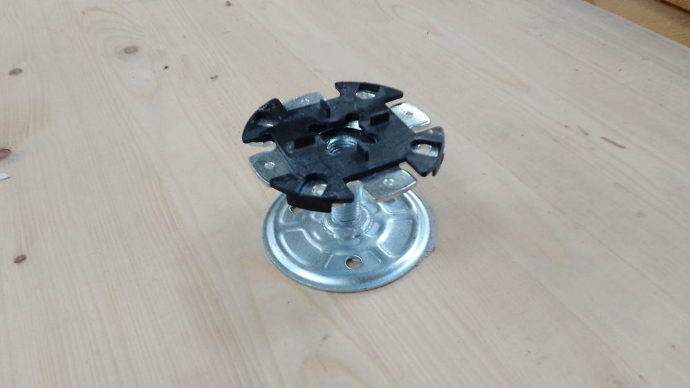 Vérin faux plancher acier