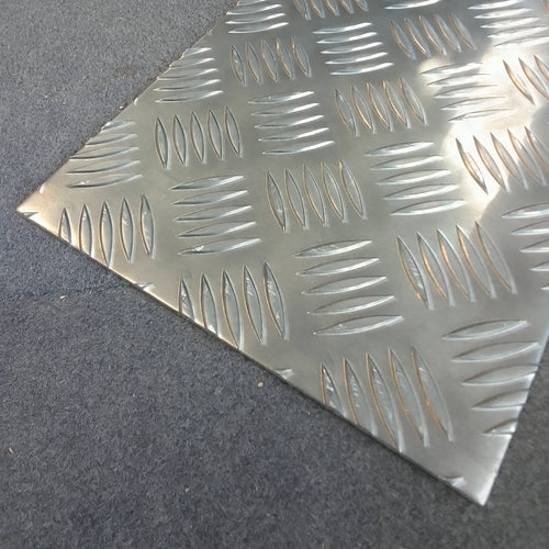Tôle aluminium  - 1000 x 200 mm (damier)