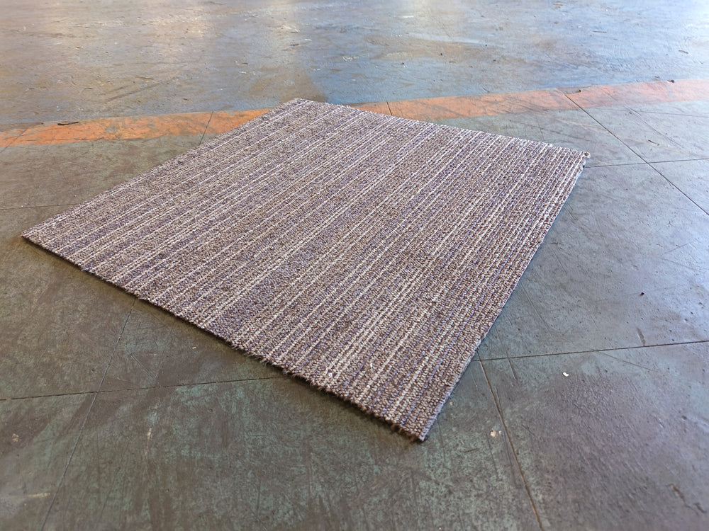 Dalle moquette rayée bleu violet gris - 500 x 500 mm - Lines