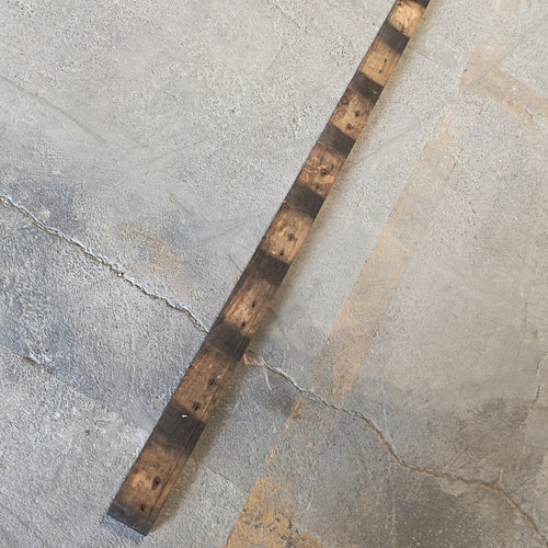 Planche resineux bois massif - 22 x 75 - L=1.6m (brut de sciage)