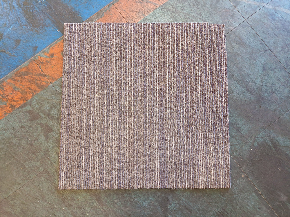 Dalle moquette rayée bleu violet gris - 500 x 500 mm - Lines