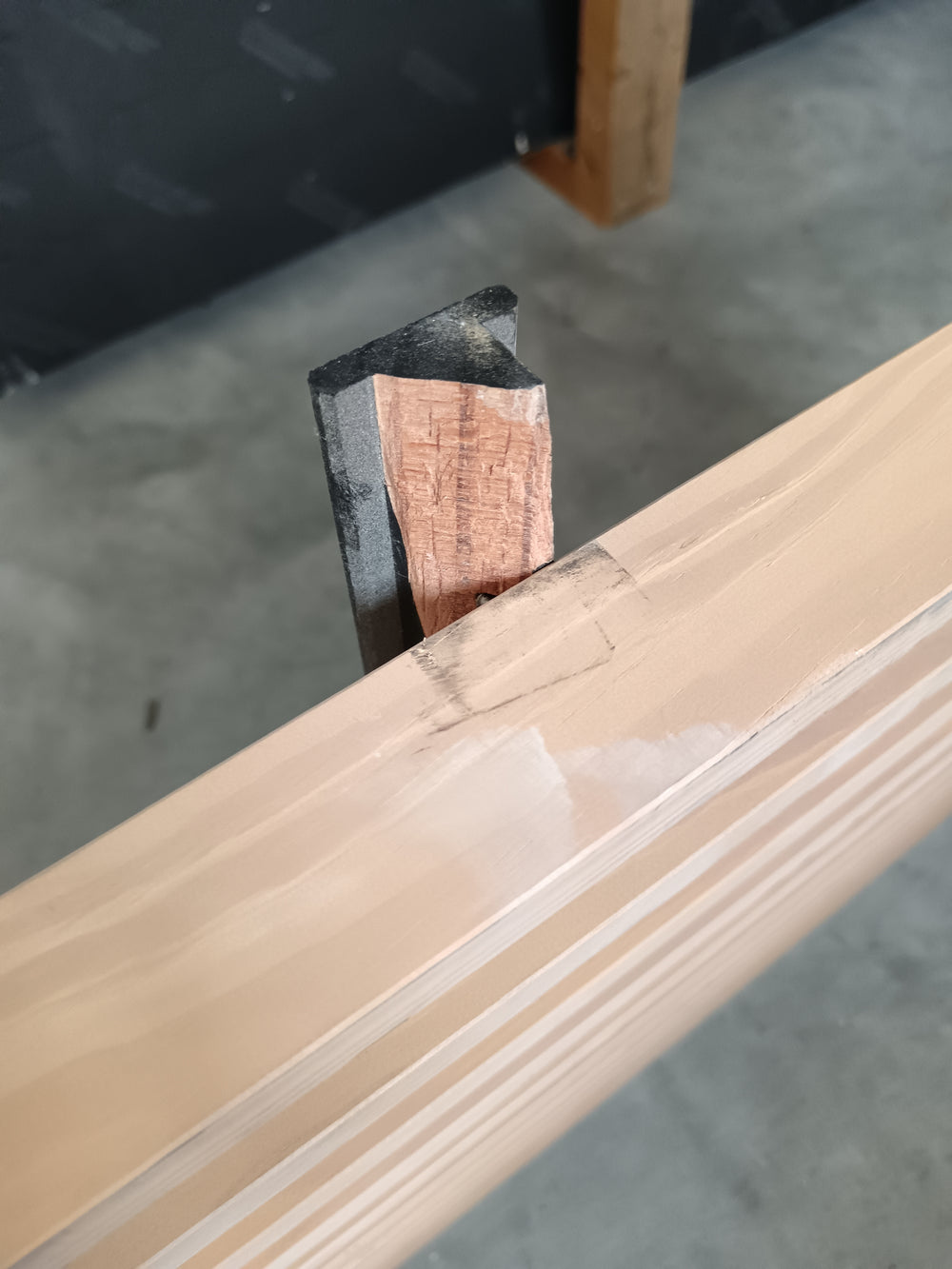 Habillage mural bois  - 2130 x 600 x 40 mm