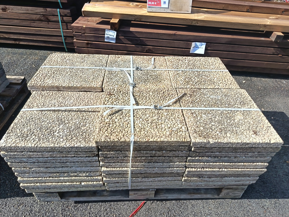 Dalle gravillonnée beige - 400 x 400 x 35 mm
