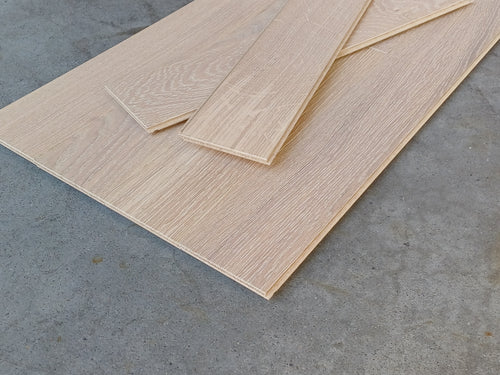 Parquet Contrecollé Broceliande S 90x1210 Clic HDF 12mm Chene Cérusé Blanc (4 chanfreins) ref 69575660