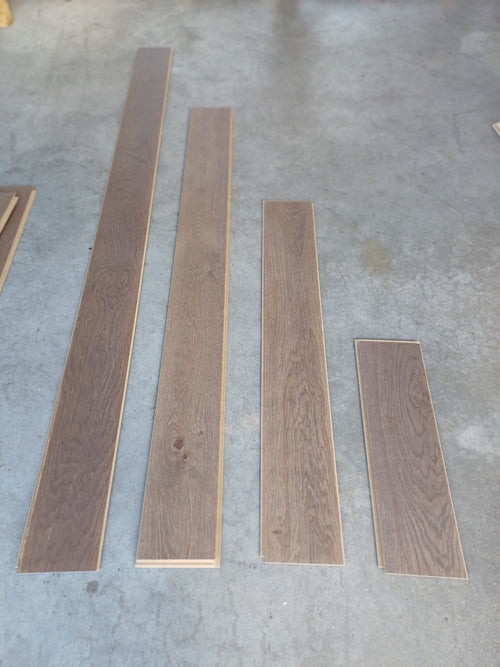 Parquet Contrecollé Majeste 139x495-1992 Clic HDF 13mm Chene Vintage Taupe (2 chanfreins) ref 97013-1
