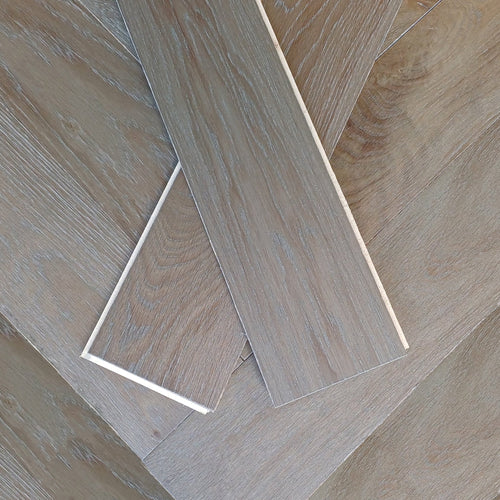 Parquet Contrecollé Baton Rompu Broceliande M 139x800 Rainure Languette 14mm Chene Silex PEFC (4 chanfreins) ref 80179168