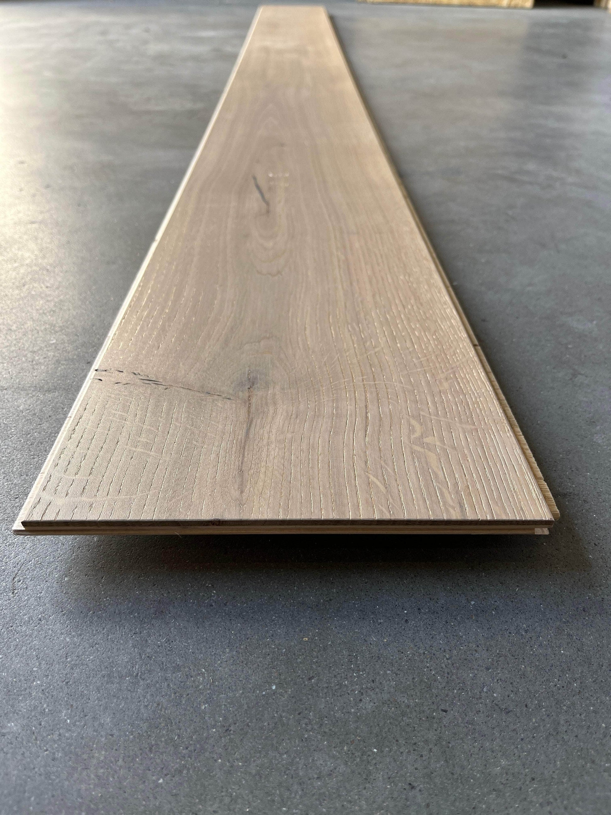 Parquet Contrecollé  -  Contrecollé Meister 8875 Chene vital plain Vernis Mat brossé (Gamme Flamme Alpine)