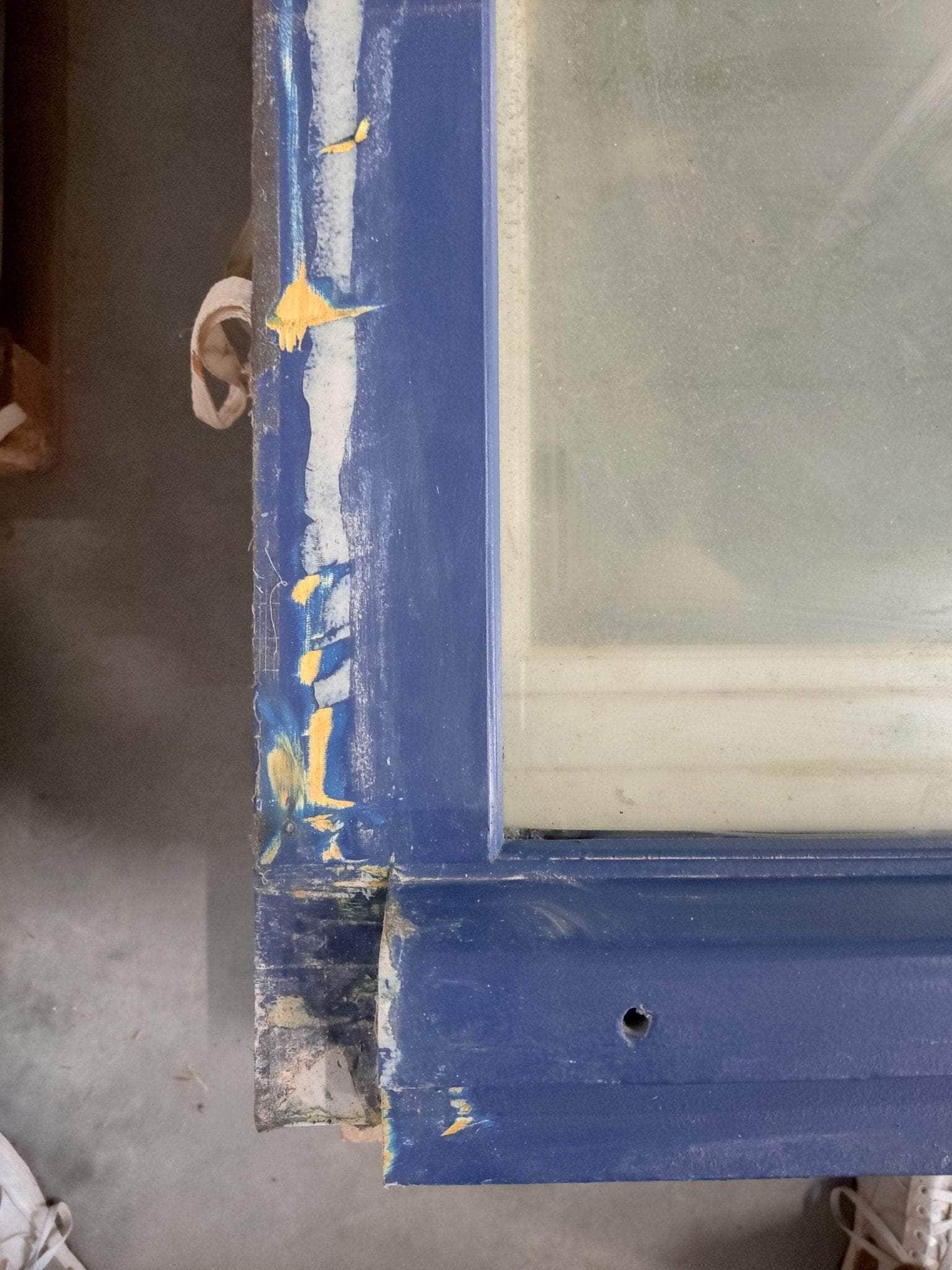 Réemploi  -  B1 - Menuiserie bois exotique - non ouvrante 2050x1040x60mm (réemploi)