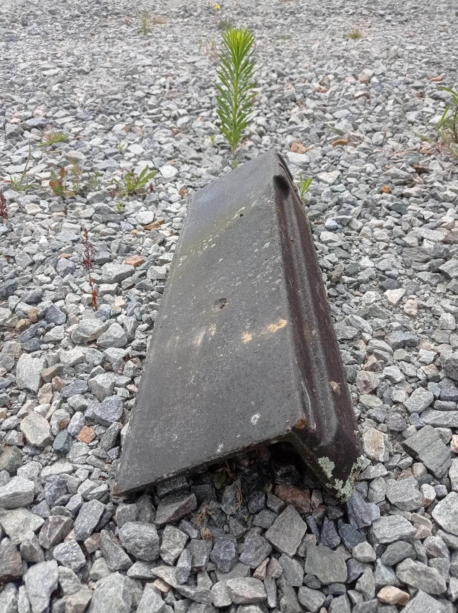  -  Rive Volnay - terre cuite - teinte ardoisé - 19x8,5 cm (réemploi)