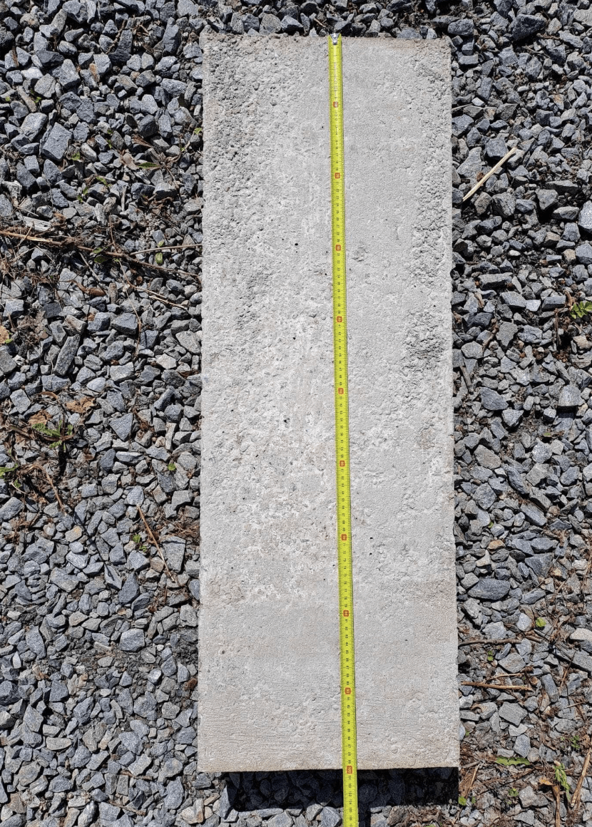 Extérieurs / VRD (réemploi)  -  Corps de caniveau à câble béton GM (Donges)