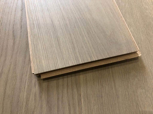 Ventes Pas Cher - Parquet contrecollé Bishorn XL chêne