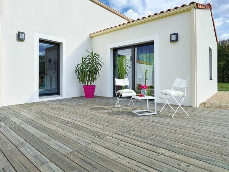 Terrasse  -  Lame de terrasse douglas classe 3 - 28x145 - L=4m (profil Catalina)