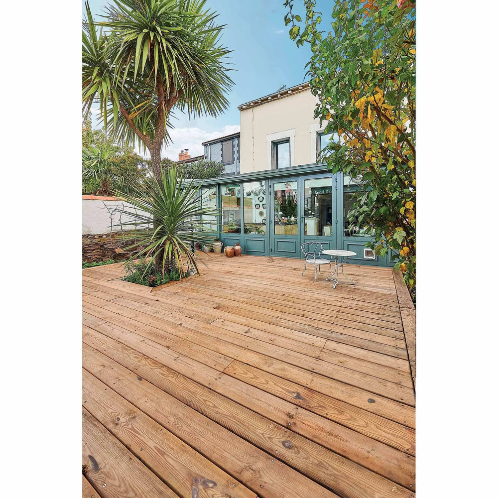 Terrasse  -  Lame de terrasse pin marron classe 4 - 28x145 - L=3m (profil Santorin)