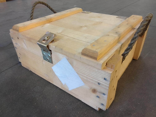 Bois brut (réemploi)  -  Caisse de transport bois - 41.5x44.7x19.5 cm