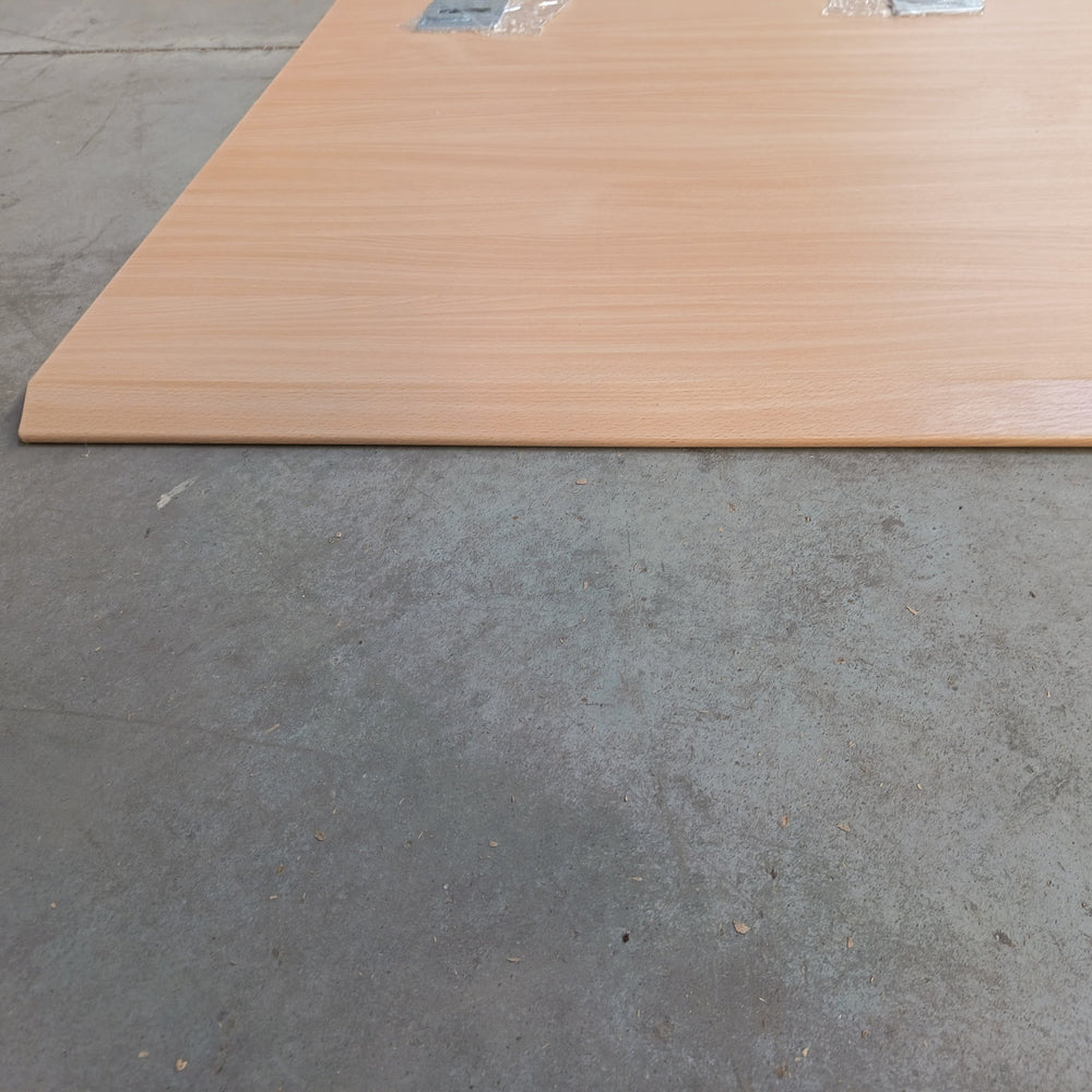 Plan de travail aggloméré hetre - 800 x 800 x 30 mm (chanfreim)