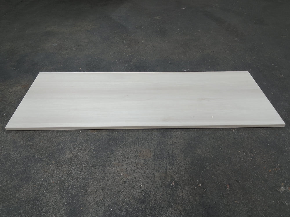 Tablette aggloméré décor bois clair - 1330 x 495 x 18 mm