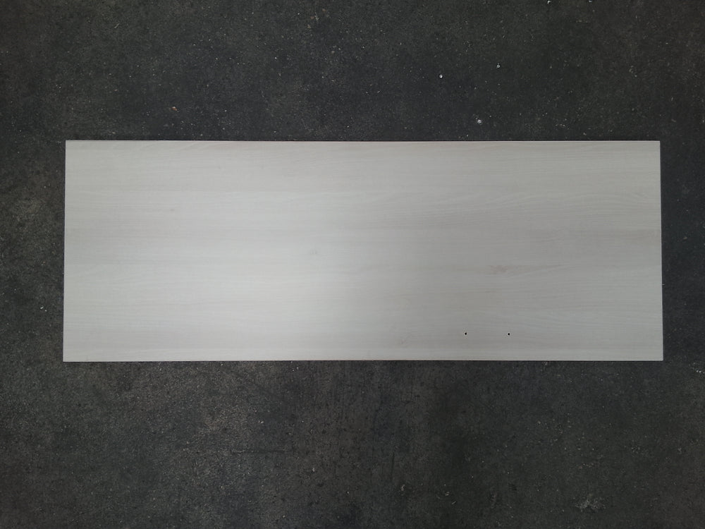 Tablette aggloméré décor bois clair - 1330 x 495 x 18 mm