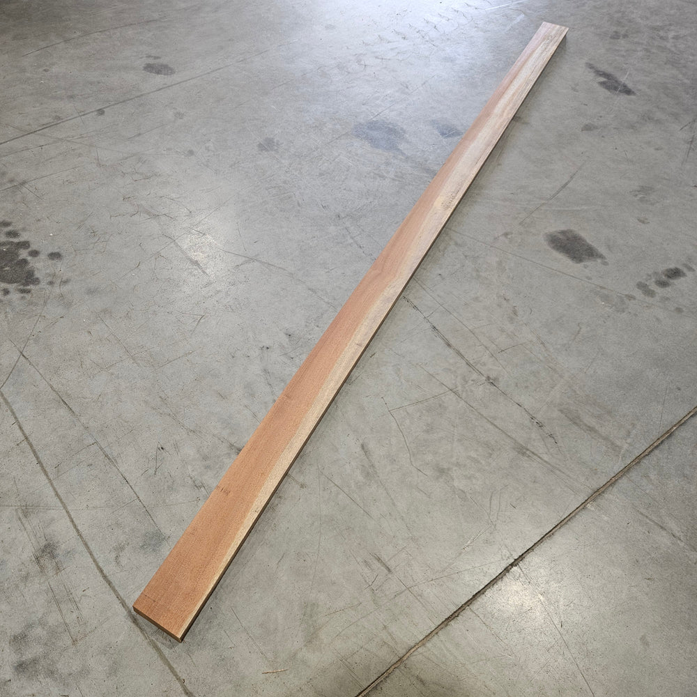 Planche exotique bois massif - 20 x 65 - L=2.5m (raboté 4 faces)