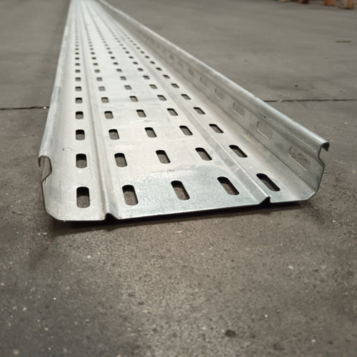 Chemin de câble acier - 150 x 35 - L=3m - GEWISS (dalle)