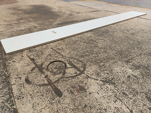 Tablette blanc aggloméré - 2500 x 300 x 18 mm