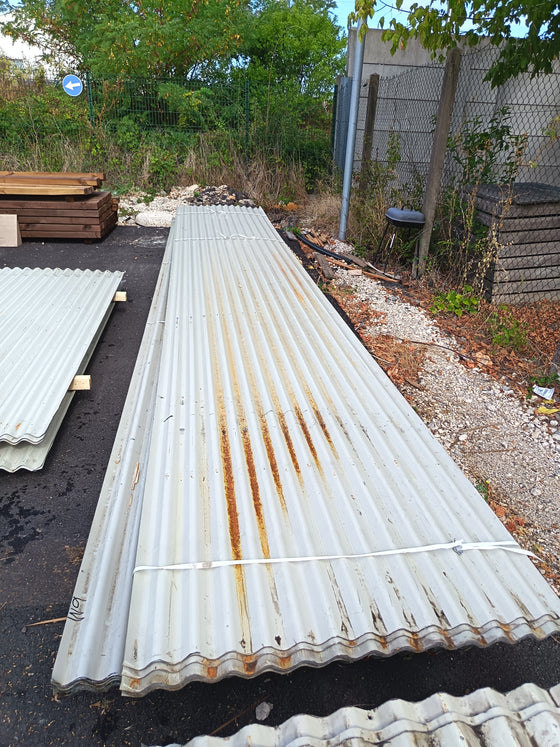 Bardage acier blanc - 2480 x 1050 mm (ondulé)