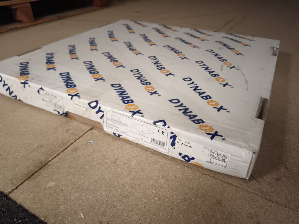 Cassette rayonnante  - 593 x 593 x 30 mm (Dynabox ACSO AX 200)