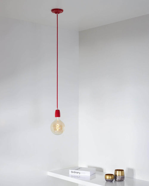 Eclairage  -  Suspension céramique rouge douille E27 + Pavillon Rouge + Câble textile rouge L.2m - 60W