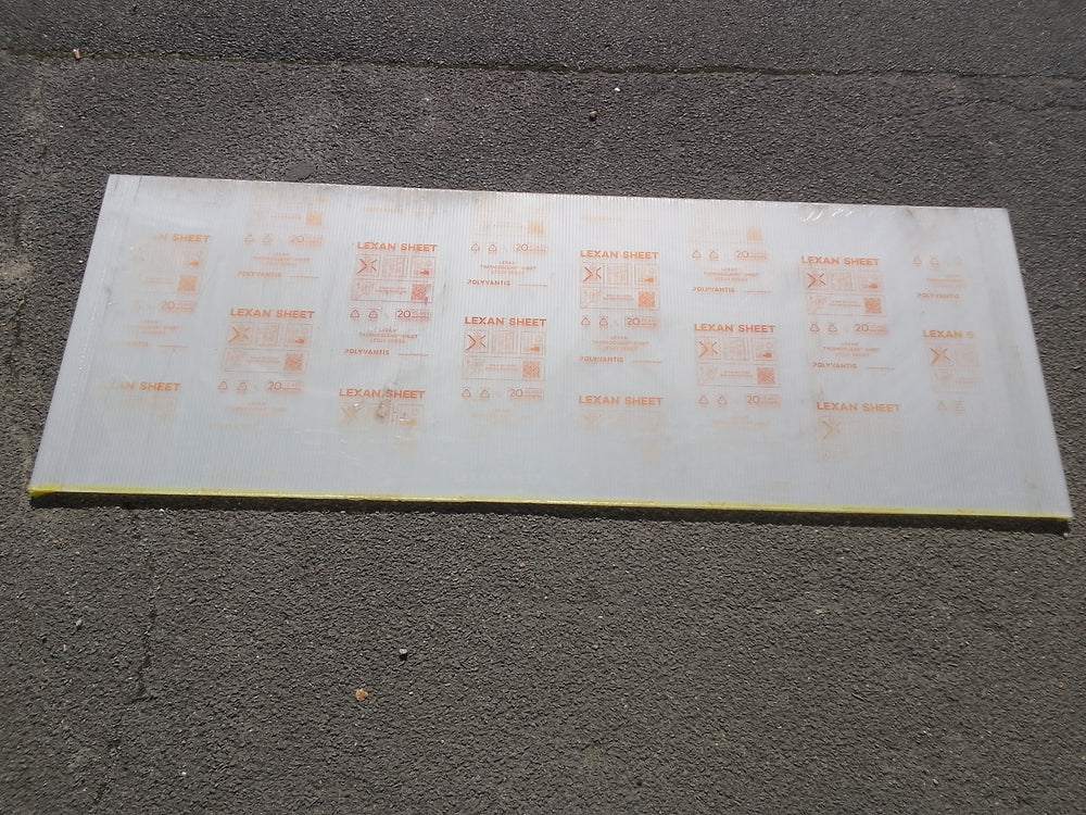 Plaque alvéolaire polycarbonate translucide - 2105 x 755 x 10 mm - Lexan Sheet