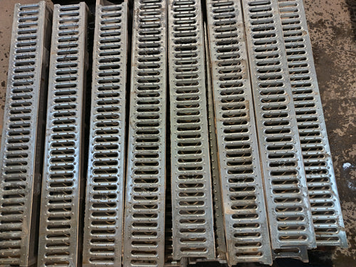 Caniveau acier galvanisé  - 1000 x 95 x 130 mm (corps résine)