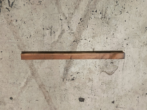 Tasseau resineux bois - 40 x 40 - L=1m (brut de sciage)