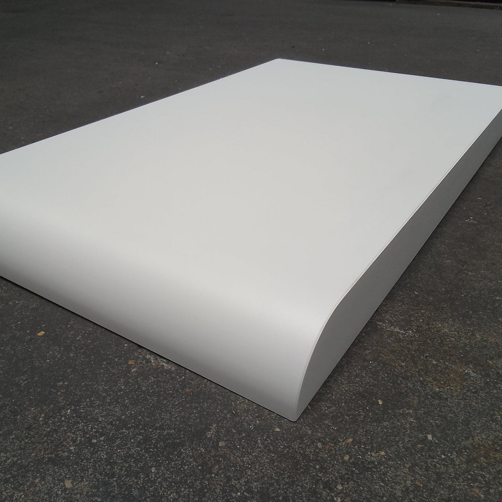 Tablette aggloméré blanc - 720 x 400 x 60 mm (bord arrondi)
