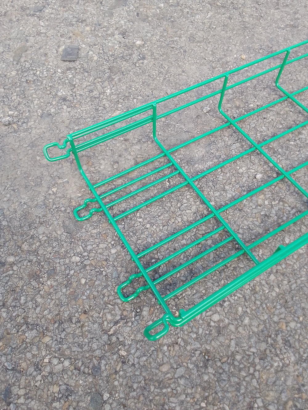 Chemin de câble acier vert - 3000 x 200 x 54 mm (fil)