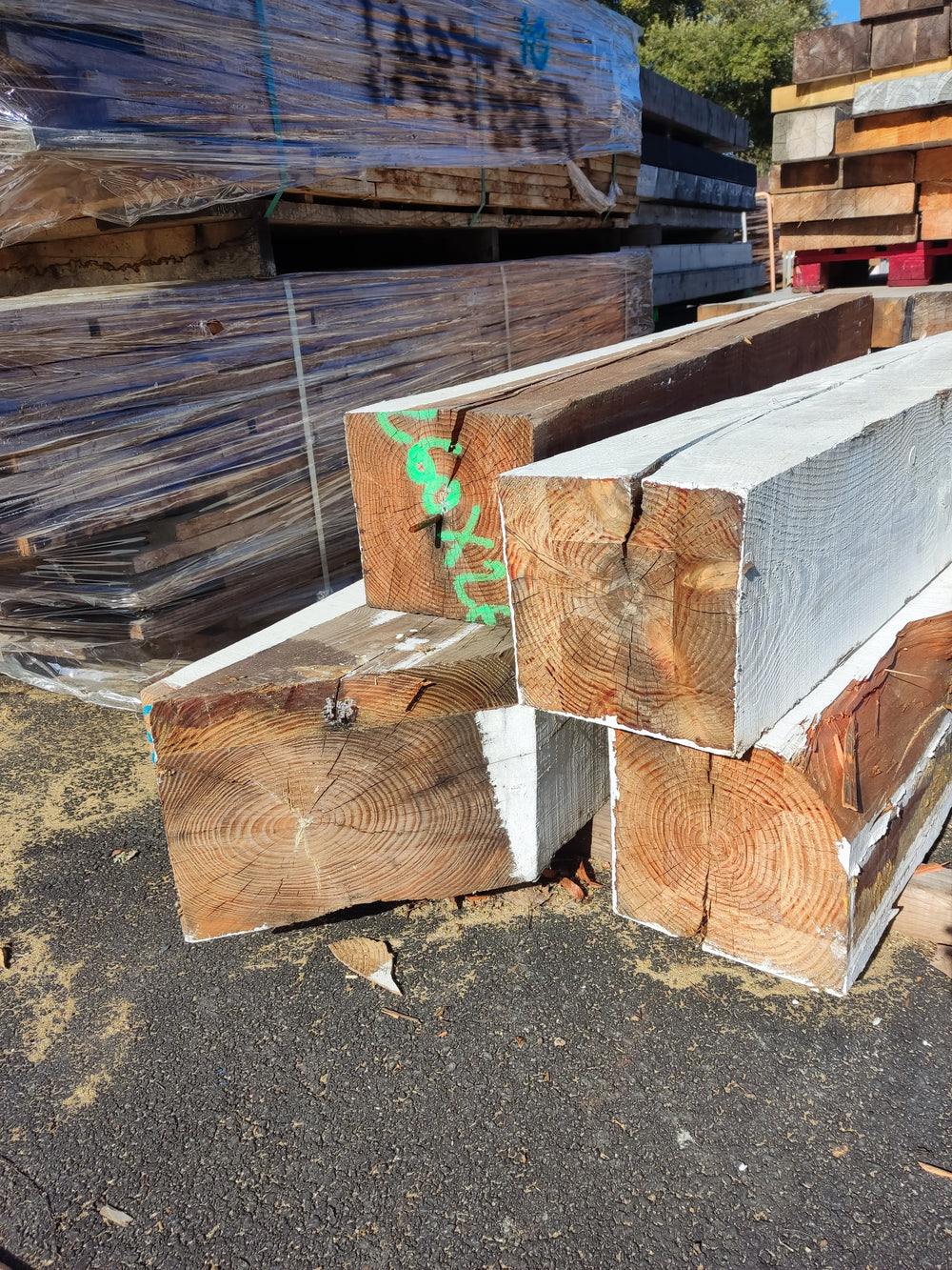 Poteau douglas bois massif - 250x250 - L=2.2m (déconstruction)