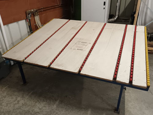 Convoyeur + table à rouleaux