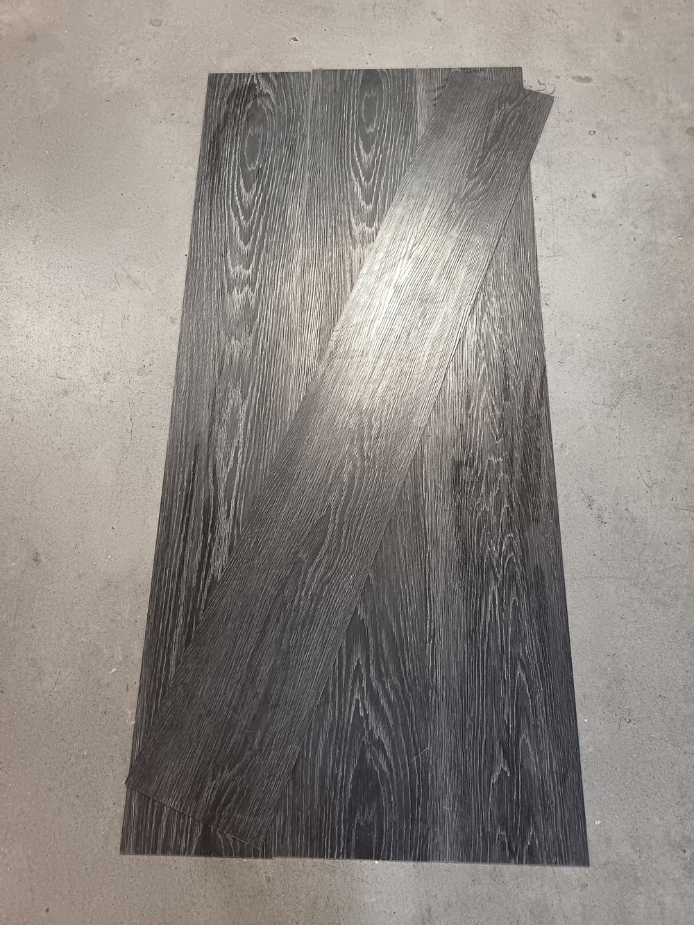 Dalle PVC noir cérusé - 1200 x 180 mm - à coller