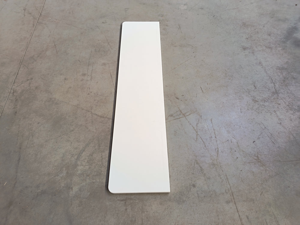 Tablette aggloméré blanc - 1600 x 360 x 18 mm (bord arrondi)