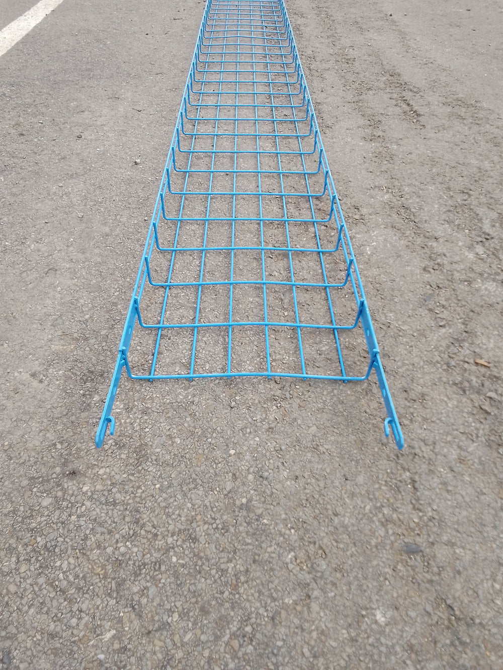 Chemin de câble acier bleu - 3000 x 300 x 54 mm (fil)