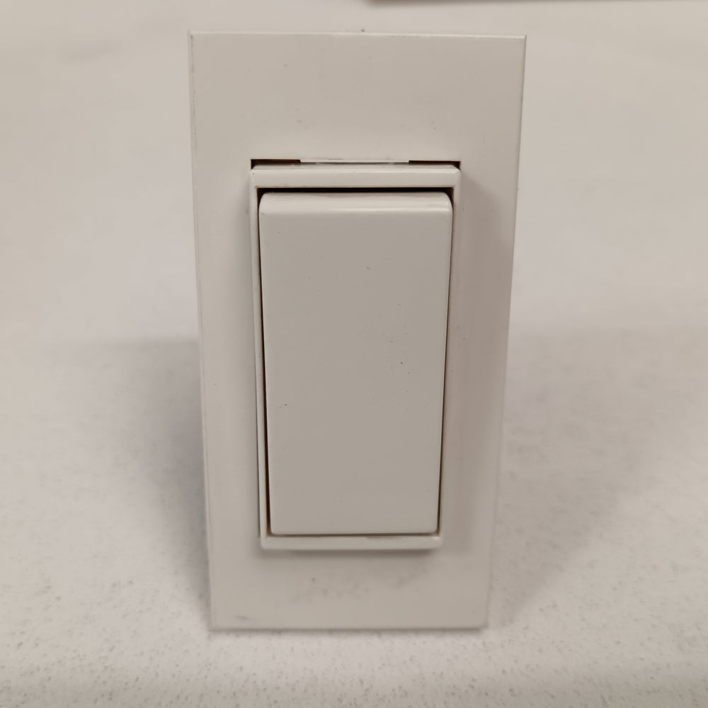 Interrupteur x 1 blanc - 80 x 40 mm