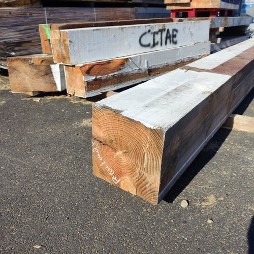 Poteau douglas bois massif - 300x300 - L=6.1m (déconstruction)